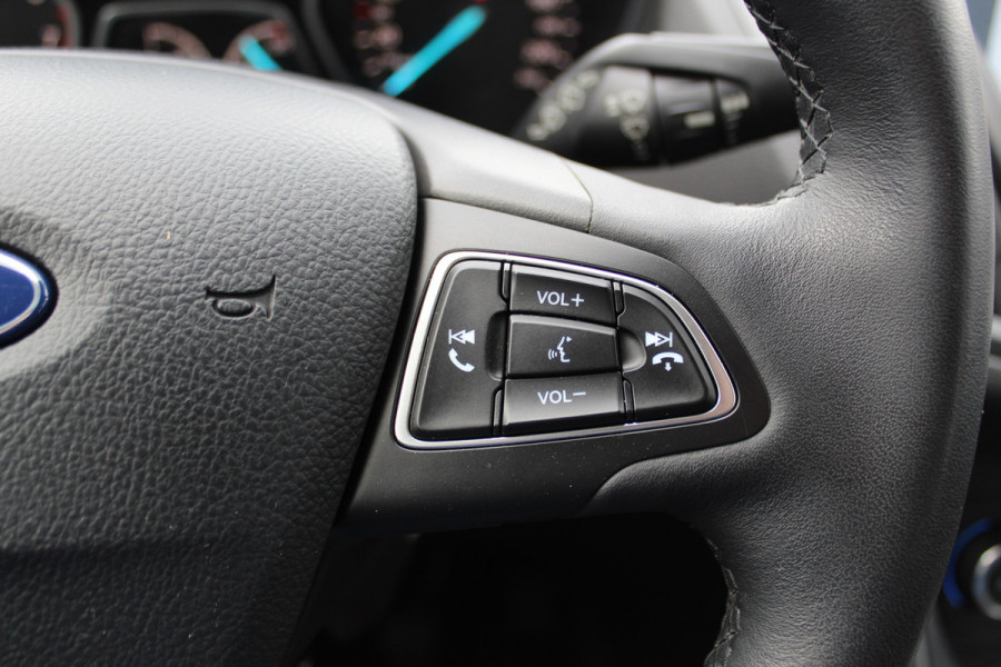 Ford Kuga 1.5 120 pk EcoBoost Trend Ultimate 1800kg Trekgewicht, Trekhaak, Lm velgen, Navigatie