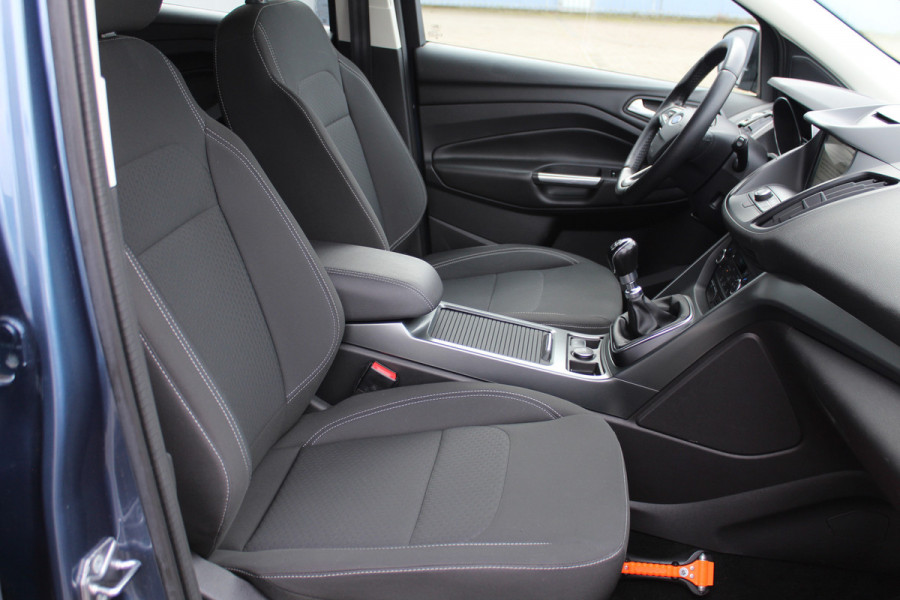 Ford Kuga 1.5 120 pk EcoBoost Trend Ultimate 1800kg Trekgewicht, Trekhaak, Lm velgen, Navigatie