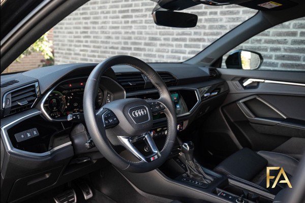 Audi Q3 Sportback 45 TFSI e S Line Edition One 20Inch|Leder|MatrixLED|Ambianceverlichting|Fullblack