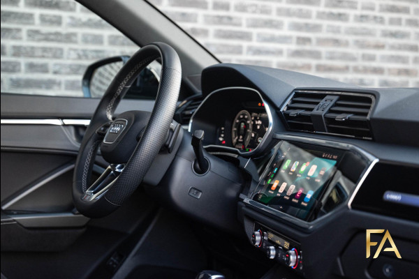 Audi Q3 Sportback 45 TFSI e S Line Edition One 20Inch|Leder|MatrixLED|Ambianceverlichting|Fullblack