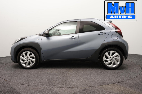 Toyota Aygo X 1.0 VVT-i MT Pulse|STOELVERWARMING|LED|DRCC|CLIMA Toyota Aygo X 1.0 VVT-i MT Pulse|STOELVERWARMING|LED|DRCC|CLIMA