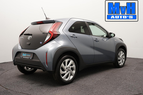 Toyota Aygo X 1.0 VVT-i MT Pulse|STOELVERWARMING|LED|DRCC|CLIMA Toyota Aygo X 1.0 VVT-i MT Pulse|STOELVERWARMING|LED|DRCC|CLIMA
