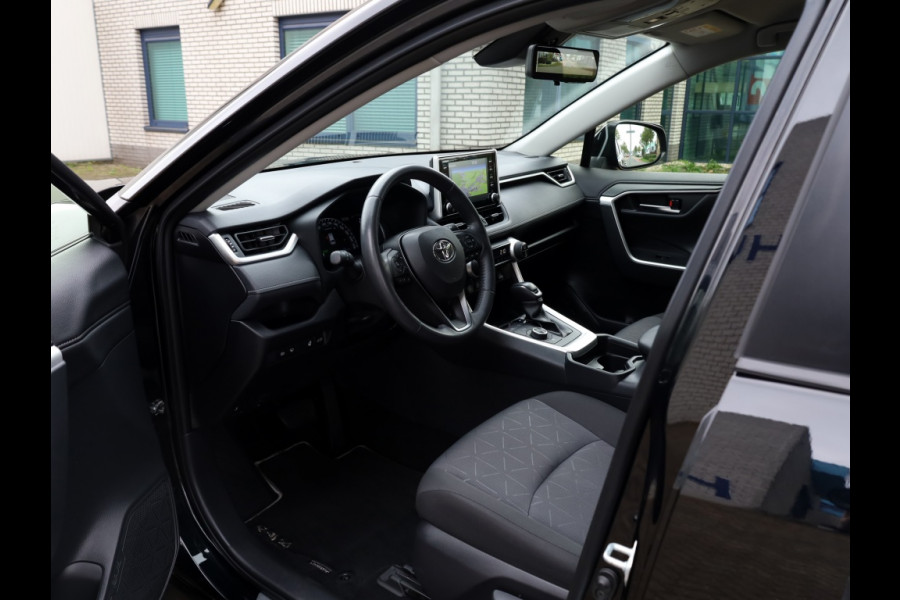 Toyota RAV4 2.5 Hybrid AWD Dynamic | Dodehoek | Digitale binnenspiegel