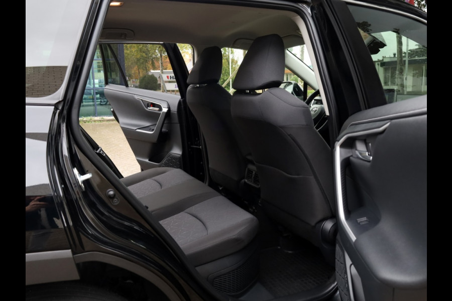 Toyota RAV4 2.5 Hybrid AWD Dynamic | Dodehoek | Digitale binnenspiegel