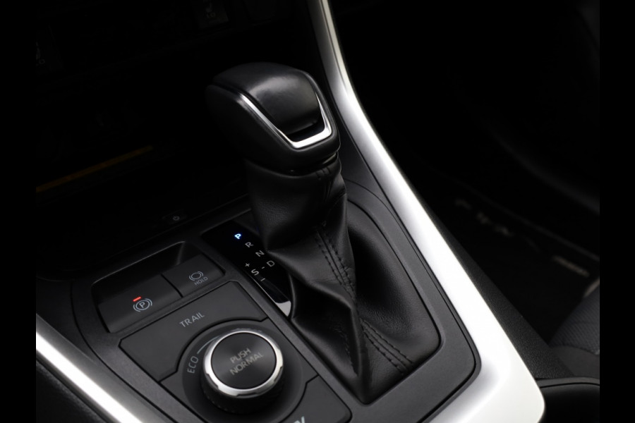 Toyota RAV4 2.5 Hybrid AWD Dynamic | Dodehoek | Digitale binnenspiegel