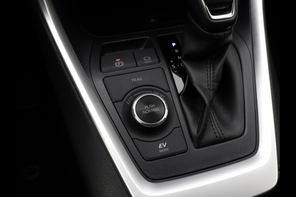 Toyota RAV4 2.5 Hybrid AWD Dynamic | Dodehoek | Digitale binnenspiegel
