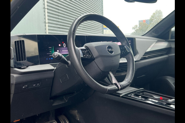 Opel Astra BWJ 2023 | 1.6 Hybrid 181PK GS-LINE | CAMERA | CARPLAY | NAVI | LED | 18'' LMV | SPORTSTOELEN | ALACANTARA