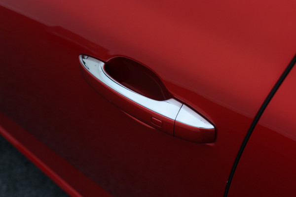 Renault MEGANE Estate 1.0 TCe Intens Camera, Head-Up, Apple Carplay, Keyless, Climate, DAB