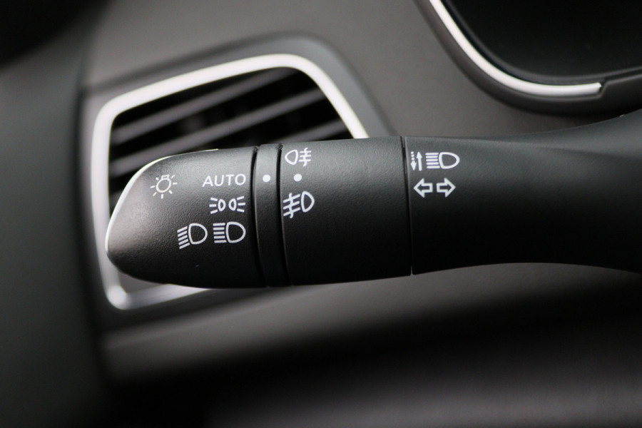 Renault MEGANE Estate 1.0 TCe Intens Camera, Head-Up, Apple Carplay, Keyless, Climate, DAB