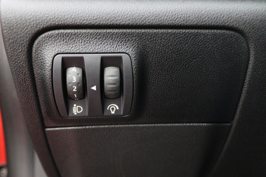 Renault MEGANE Estate 1.0 TCe Intens Camera, Head-Up, Apple Carplay, Keyless, Climate, DAB