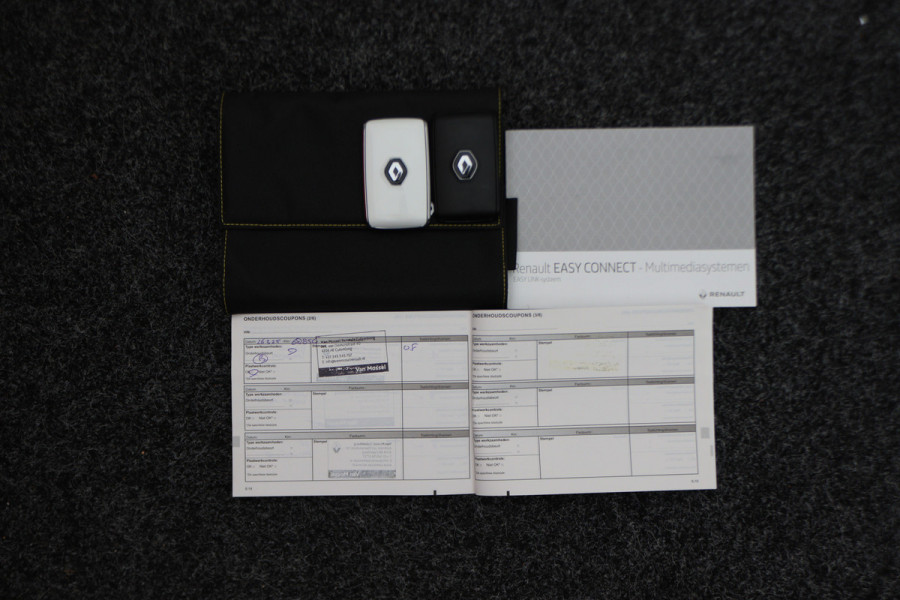 Renault MEGANE Estate 1.0 TCe Intens Camera, Head-Up, Apple Carplay, Keyless, Climate, DAB