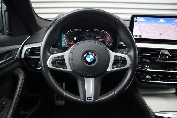 BMW 5 Serie Touring 530i High Executive M-Sport 20inch / Bernina Grau / Pano / Camera / Laser BMW 5 Serie Touring 530i High Executive M-Sport 20inch / Bernina Grau / Pano / Camera / Laser