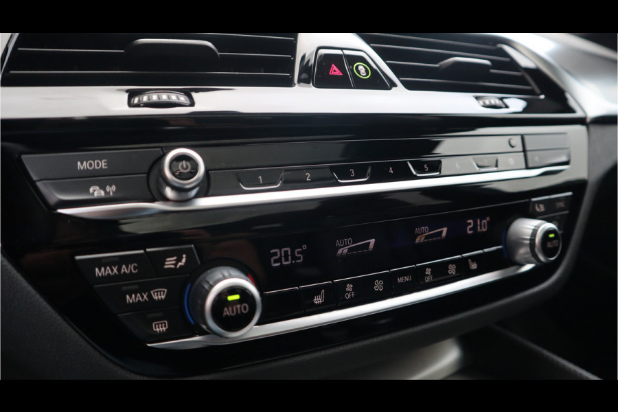 BMW 5 Serie Touring 530i High Executive M-Sport 20inch / Bernina Grau / Pano / Camera / Laser BMW 5 Serie Touring 530i High Executive M-Sport 20inch / Bernina Grau / Pano / Camera / Laser