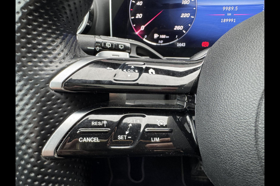 Mercedes-Benz C-Klasse Estate 300 e AMG Line | Panoramadak | Camera | Sfeerverlichting | Adaptive Cruise Control | Lane Assist |