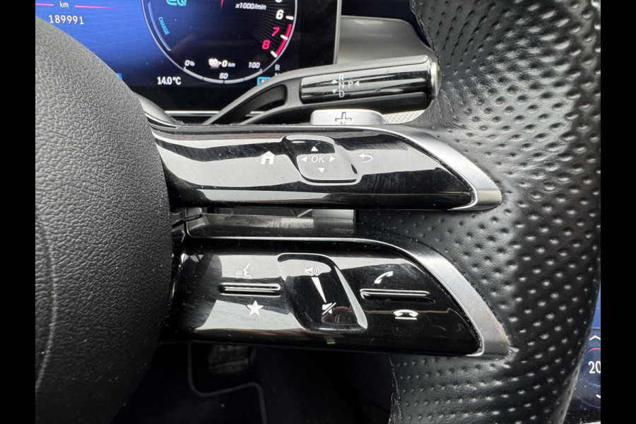 Mercedes-Benz C-Klasse Estate 300 e AMG Line | Panoramadak | Camera | Sfeerverlichting | Adaptive Cruise Control | Lane Assist |