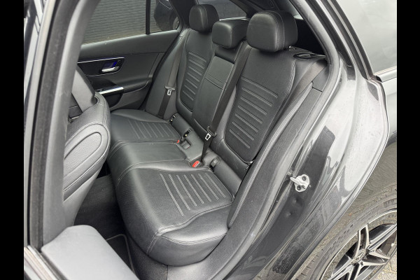 Mercedes-Benz C-Klasse Estate 300 e AMG Line | Panoramadak | Camera | Sfeerverlichting | Adaptive Cruise Control | Lane Assist |