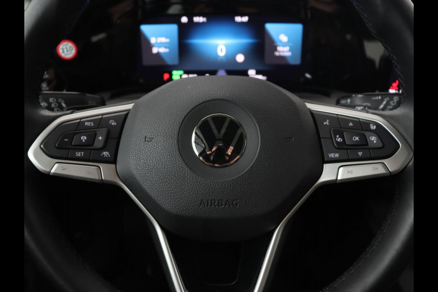 Volkswagen Golf 1.4 eHybrid Style | Trekhaak | Stoelverwarming | Massage | Carplay | Memory | Navigatie | Adaptive cruise | Full LED | Parkeerhulp | Sfeerverlichting | PHEV | Plug In