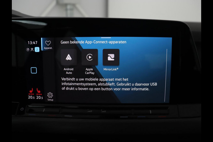 Volkswagen Golf 1.4 eHybrid Style | Trekhaak | Stoelverwarming | Massage | Carplay | Memory | Navigatie | Adaptive cruise | Full LED | Parkeerhulp | Sfeerverlichting | PHEV | Plug In