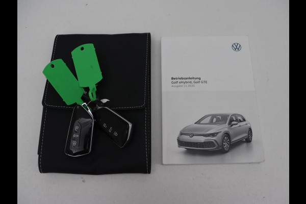 Volkswagen Golf 1.4 eHybrid Style | Trekhaak | Stoelverwarming | Massage | Carplay | Memory | Navigatie | Adaptive cruise | Full LED | Parkeerhulp | Sfeerverlichting | PHEV | Plug In