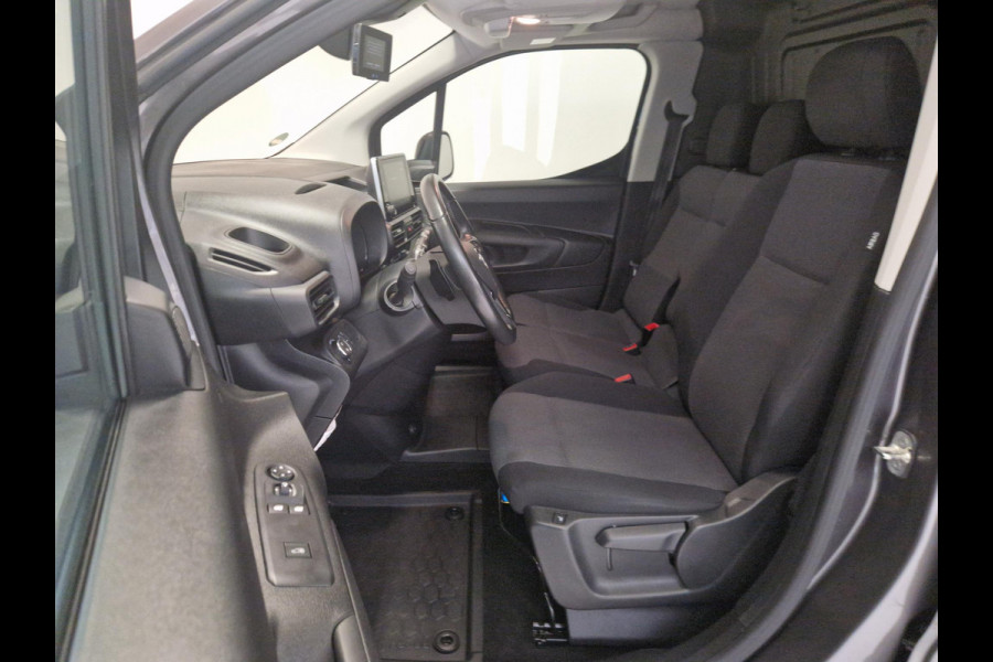 Opel Combo L2H1 130 Pk. | Automaat | Schuifdeur links | 3-zitplaatsen | Betimmering | Stoelverwarming | Stuurverwarming | Climate Control | Apple Carplay/Android Auto | Achteruitrijcamera Opel Combo L2H1 130 Pk. | Automaat | Schuifdeur links | 3-zitplaatsen | Betimmering | Stoelverwarming | Stuurverwarming | Climate Control | Apple Carplay/Android Auto | Achteruitrijcamera