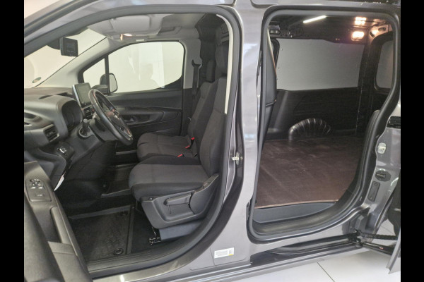 Opel Combo L2H1 130 Pk. | Automaat | Schuifdeur links | 3-zitplaatsen | Betimmering | Stoelverwarming | Stuurverwarming | Climate Control | Apple Carplay/Android Auto | Achteruitrijcamera Opel Combo L2H1 130 Pk. | Automaat | Schuifdeur links | 3-zitplaatsen | Betimmering | Stoelverwarming | Stuurverwarming | Climate Control | Apple Carplay/Android Auto | Achteruitrijcamera