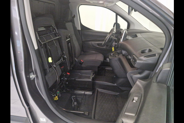 Opel Combo L2H1 130 Pk. | Automaat | Schuifdeur links | 3-zitplaatsen | Betimmering | Stoelverwarming | Stuurverwarming | Climate Control | Apple Carplay/Android Auto | Achteruitrijcamera Opel Combo L2H1 130 Pk. | Automaat | Schuifdeur links | 3-zitplaatsen | Betimmering | Stoelverwarming | Stuurverwarming | Climate Control | Apple Carplay/Android Auto | Achteruitrijcamera