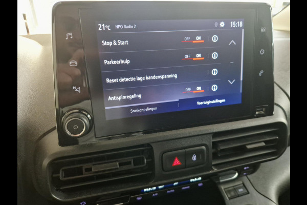 Opel Combo L2H1 130 Pk. | Automaat | Schuifdeur links | 3-zitplaatsen | Betimmering | Stoelverwarming | Stuurverwarming | Climate Control | Apple Carplay/Android Auto | Achteruitrijcamera Opel Combo L2H1 130 Pk. | Automaat | Schuifdeur links | 3-zitplaatsen | Betimmering | Stoelverwarming | Stuurverwarming | Climate Control | Apple Carplay/Android Auto | Achteruitrijcamera