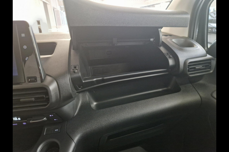 Opel Combo L2H1 130 Pk. | Automaat | Schuifdeur links | 3-zitplaatsen | Betimmering | Stoelverwarming | Stuurverwarming | Climate Control | Apple Carplay/Android Auto | Achteruitrijcamera Opel Combo L2H1 130 Pk. | Automaat | Schuifdeur links | 3-zitplaatsen | Betimmering | Stoelverwarming | Stuurverwarming | Climate Control | Apple Carplay/Android Auto | Achteruitrijcamera