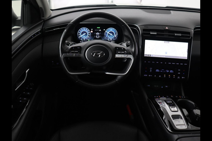 Hyundai Tucson 1.6 T-GDI PHEV Premium 4WD | Trekhaak | Stoelventilatie | 360 Camera | Leder | Carplay | Memory | Achterbankverwarming | Navigatie | Stuurverwarming | Full LED | Keyless | Plug In Hyundai Tucson 1.6 T-GDI PHEV Premium 4WD | Trekhaak | Stoelventilatie | 360 Camera | Leder | Carplay | Memory | Achterbankverwarming | Navigatie | Stuurverwarming | Full LED | Keyless | Plug In