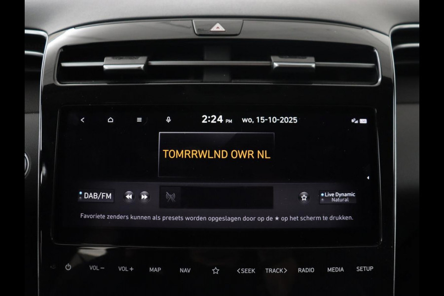 Hyundai Tucson 1.6 T-GDI PHEV Premium 4WD | Trekhaak | Stoelventilatie | 360 Camera | Leder | Carplay | Memory | Achterbankverwarming | Navigatie | Stuurverwarming | Full LED | Keyless | Plug In Hyundai Tucson 1.6 T-GDI PHEV Premium 4WD | Trekhaak | Stoelventilatie | 360 Camera | Leder | Carplay | Memory | Achterbankverwarming | Navigatie | Stuurverwarming | Full LED | Keyless | Plug In