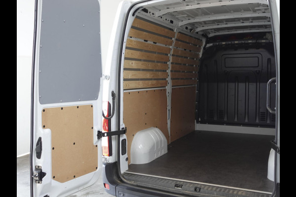 Renault Master 150PK Automaat L2H2 Energy Work Edition Airco Cruise Control Camera Navi Parkeersensoren Trekhaak Renault Master 150PK Automaat L2H2 Energy Work Edition Airco Cruise Control Camera Navi Parkeersensoren Trekhaak