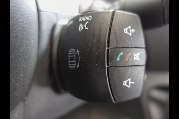 Renault Master 150PK Automaat L2H2 Energy Work Edition Airco Cruise Control Camera Navi Parkeersensoren Trekhaak Renault Master 150PK Automaat L2H2 Energy Work Edition Airco Cruise Control Camera Navi Parkeersensoren Trekhaak