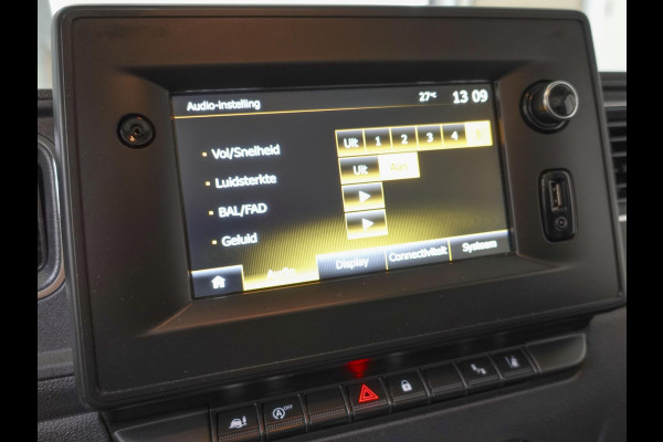 Renault Master 150PK Automaat L2H2 Energy Work Edition Airco Cruise Control Camera Navi Parkeersensoren Trekhaak Renault Master 150PK Automaat L2H2 Energy Work Edition Airco Cruise Control Camera Navi Parkeersensoren Trekhaak