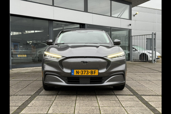 Ford Mustang Mach-E RWD 75 kWh | Trekhaak | Navi | Camera | B&O Sound | Ford Mustang Mach-E RWD 75 kWh | Trekhaak | Navi | Camera | B&O Sound |