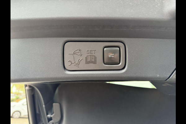 Ford Mustang Mach-E RWD 75 kWh | Trekhaak | Navi | Camera | B&O Sound | Ford Mustang Mach-E RWD 75 kWh | Trekhaak | Navi | Camera | B&O Sound |