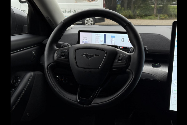 Ford Mustang Mach-E RWD 75 kWh | Trekhaak | Navi | Camera | B&O Sound | Ford Mustang Mach-E RWD 75 kWh | Trekhaak | Navi | Camera | B&O Sound |