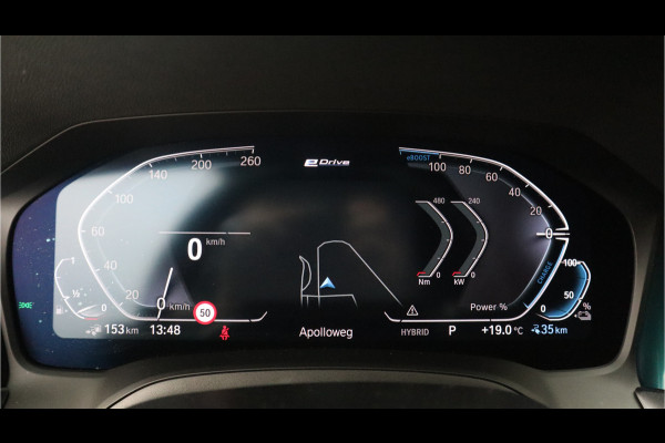 BMW 3-serie M-Sport 19inch / SOH91% / Glazen dak / HiFi / 50 Jahre / Camera / M Performance