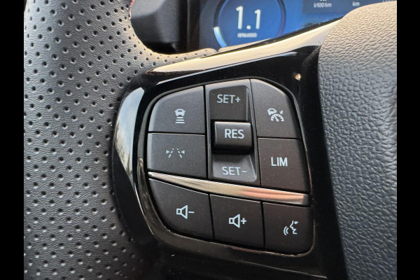 Ford Puma 1.0 EcoBoost Hybrid ST-Line X | 155pk Automaat |  Panoramadak | Afneembare trekhaak | Winter Pack | Adaptive cruise control | 360 graden camera | Bang&Olufsen | Elektrsiche achterklep | Matrix LED