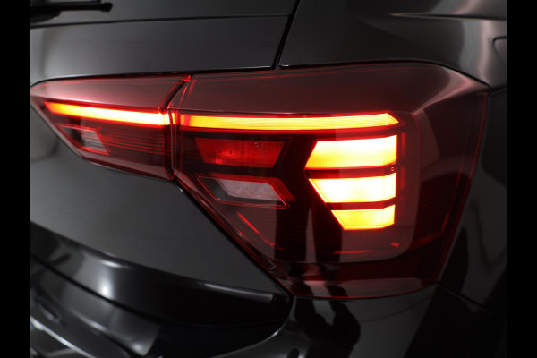 Volkswagen Polo 1.0 TSI Life Edition 95 pk | Verlengde garantie | Navigatie via App | Parkeersensoren achter | Achteruitrijcamera | Autom. airco | Adaptieve cruise control | Volkswagen Polo 1.0 TSI Life Edition 95 pk | Verlengde garantie | Navigatie via App | Parkeersensoren achter | Achteruitrijcamera | Autom. airco | Adaptieve cruise control |