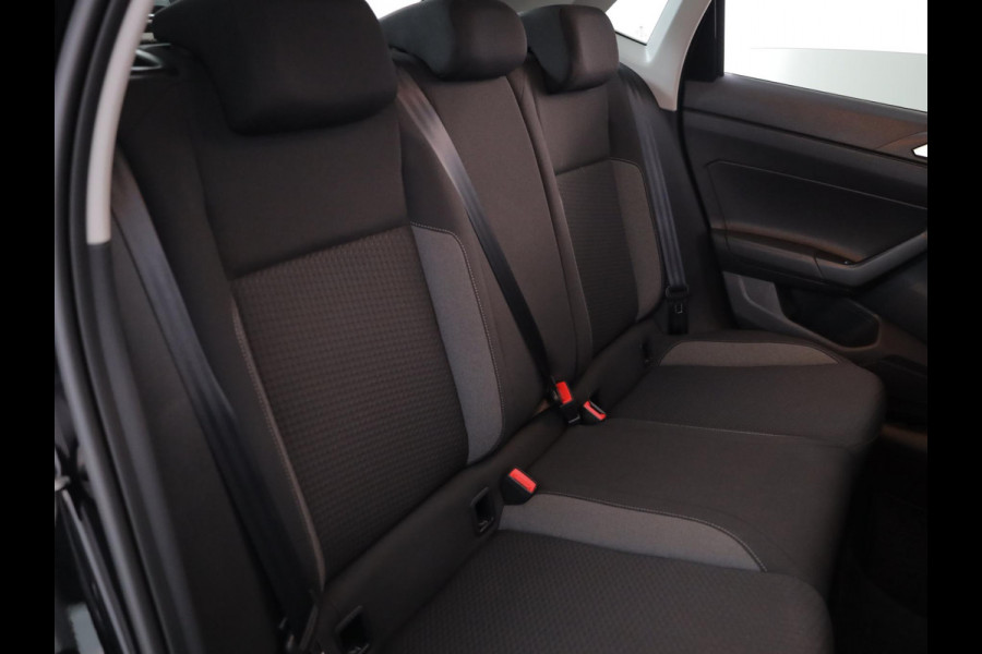 Volkswagen Polo 1.0 TSI Life Edition 95 pk | Verlengde garantie | Navigatie via App | Parkeersensoren achter | Achteruitrijcamera | Autom. airco | Adaptieve cruise control | Volkswagen Polo 1.0 TSI Life Edition 95 pk | Verlengde garantie | Navigatie via App | Parkeersensoren achter | Achteruitrijcamera | Autom. airco | Adaptieve cruise control |