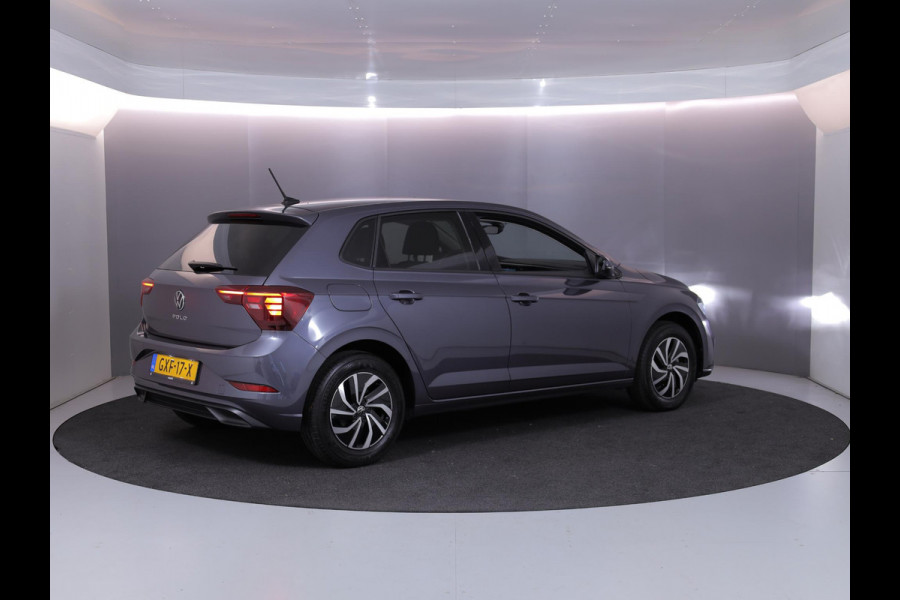 Volkswagen Polo 1.0 TSI Life Edition 95 pk | Verlengde garantie | Navigatie via App | Autom. airco | Parkeersensoren achter | Achteruitrijcamera | Adaptieve cruise control | Volkswagen Polo 1.0 TSI Life Edition 95 pk | Verlengde garantie | Navigatie via App | Autom. airco | Parkeersensoren achter | Achteruitrijcamera | Adaptieve cruise control |