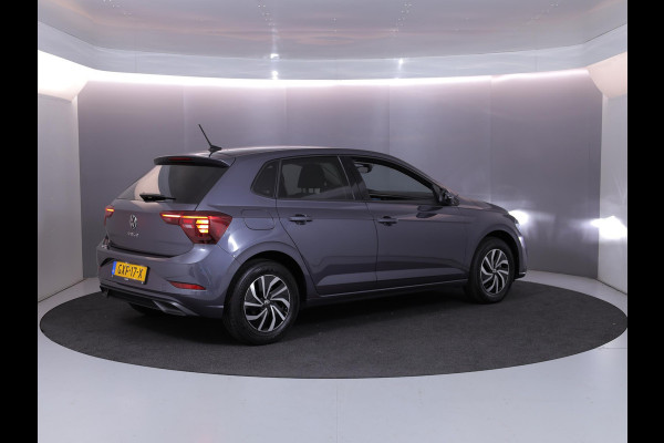 Volkswagen Polo 1.0 TSI Life Edition 95 pk | Verlengde garantie | Navigatie via App | Autom. airco | Parkeersensoren achter | Achteruitrijcamera | Adaptieve cruise control | Volkswagen Polo 1.0 TSI Life Edition 95 pk | Verlengde garantie | Navigatie via App | Autom. airco | Parkeersensoren achter | Achteruitrijcamera | Adaptieve cruise control |