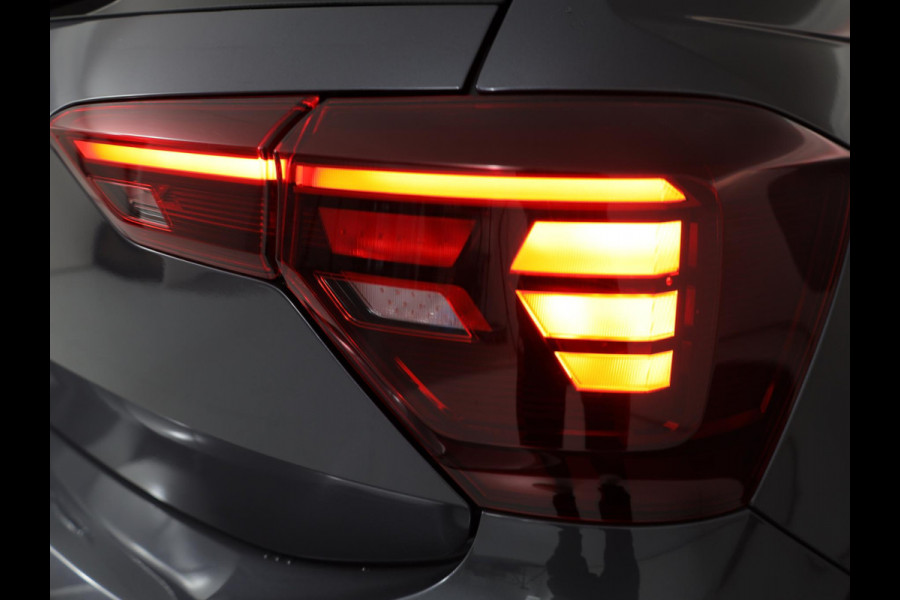 Volkswagen Polo 1.0 TSI Life Edition 95 pk | Verlengde garantie | Navigatie via App | Autom. airco | Parkeersensoren achter | Achteruitrijcamera | Adaptieve cruise control | Volkswagen Polo 1.0 TSI Life Edition 95 pk | Verlengde garantie | Navigatie via App | Autom. airco | Parkeersensoren achter | Achteruitrijcamera | Adaptieve cruise control |