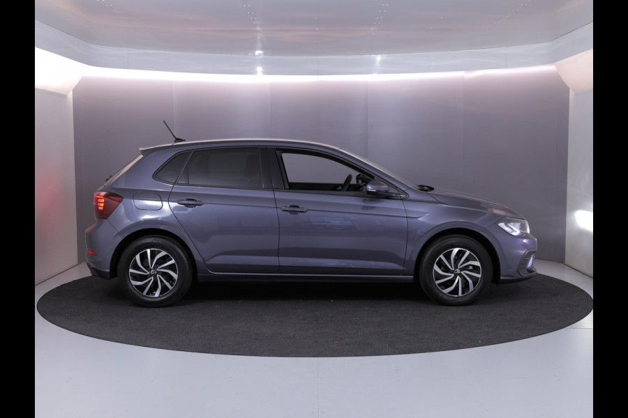 Volkswagen Polo 1.0 TSI Life Edition 95 pk | Verlengde garantie | Navigatie via App | Autom. airco | Parkeersensoren achter | Achteruitrijcamera | Adaptieve cruise control | Volkswagen Polo 1.0 TSI Life Edition 95 pk | Verlengde garantie | Navigatie via App | Autom. airco | Parkeersensoren achter | Achteruitrijcamera | Adaptieve cruise control |