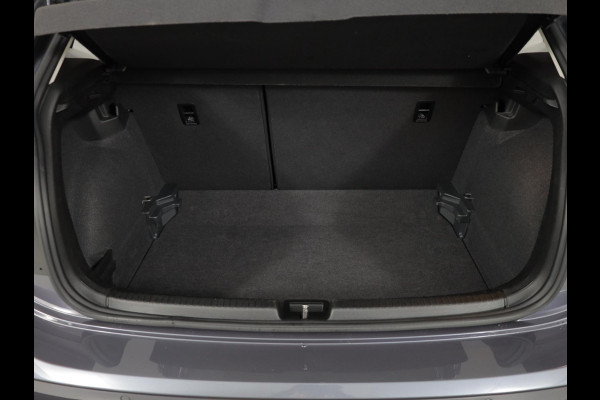 Volkswagen Polo 1.0 TSI Life Edition 95 pk | Verlengde garantie | Navigatie via App | Autom. airco | Parkeersensoren achter | Achteruitrijcamera | Adaptieve cruise control | Volkswagen Polo 1.0 TSI Life Edition 95 pk | Verlengde garantie | Navigatie via App | Autom. airco | Parkeersensoren achter | Achteruitrijcamera | Adaptieve cruise control |