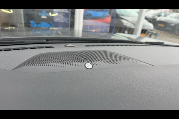 Ford Kuga 2.5 PHEV ST-Line X 225pk Trekhaak | Adaptieve Cruise | Winterpack | Technology Pack | B&O Audio | Elektrische Achterklep Ford Kuga 2.5 PHEV ST-Line X 225pk Trekhaak | Adaptieve Cruise | Winterpack | Technology Pack | B&O Audio | Elektrische Achterklep