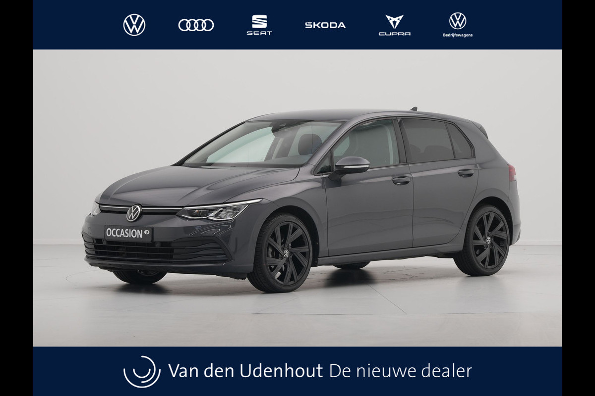 Volkswagen Golf 1.5 TSI 130pk first Navigatie Stoelverwarming Acc 18'' velgen 211 Volkswagen Golf 1.5 TSI 130pk first Navigatie Stoelverwarming Acc 18'' velgen 211