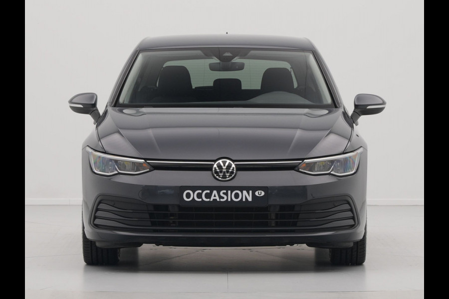 Volkswagen Golf 1.5 TSI 130pk first Navigatie Stoelverwarming Acc 18'' velgen 211 Volkswagen Golf 1.5 TSI 130pk first Navigatie Stoelverwarming Acc 18'' velgen 211