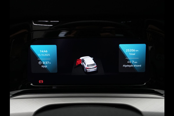 Volkswagen Golf 1.5 TSI 130pk first Navigatie Stoelverwarming Acc 18'' velgen 211 Volkswagen Golf 1.5 TSI 130pk first Navigatie Stoelverwarming Acc 18'' velgen 211