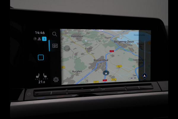 Volkswagen Golf 1.5 TSI 130pk first Navigatie Stoelverwarming Acc 18'' velgen 211 Volkswagen Golf 1.5 TSI 130pk first Navigatie Stoelverwarming Acc 18'' velgen 211